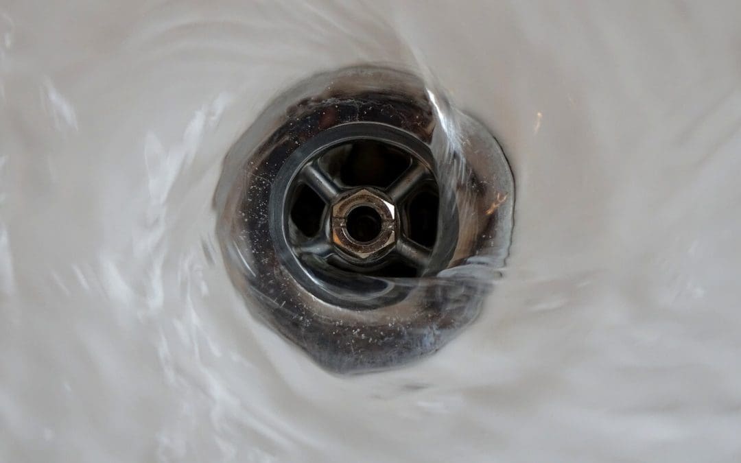 6 Signs of a Plumbing Problem: Protecting Your Home from Water Damage